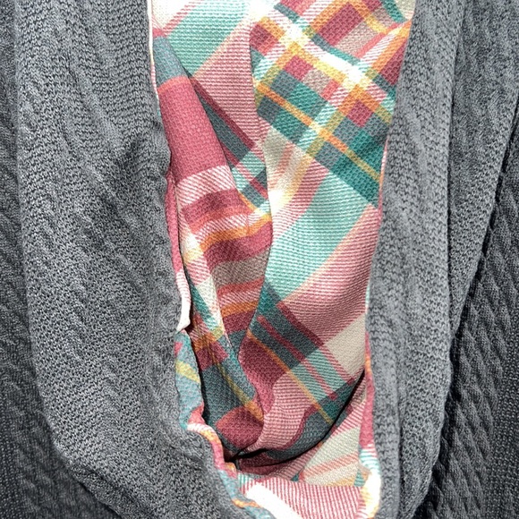 NWT - 7th Ray - Hooded Sweater Size Small - Picture 3 of 5